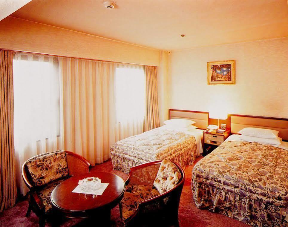 Hotel Route-Inn Grand Tokyo Toyocho מראה חיצוני תמונה